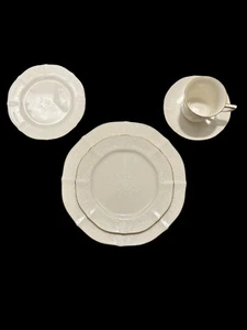 Noritake Ivory China Chandon 2 Complete Place Settings Discontinued #7306 - Picture 1 of 7