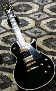 Chitarra elettrica Edwards E-LP-CTM Les Paul tipo personalizzato nera dal Giappone - Foto 1 di 10
