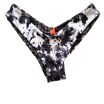 Maaji Double V Cheeky Bikini Bottoms sz M black /  white - Image 1 of 3