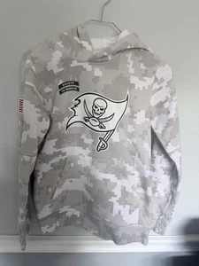 TAMPA BAY BUCCANEERS NIKE Arctic Camo 2024 Salute to Service Hoodie YOUTH Medium - Picture 1 of 6