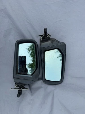 Espejo retrovisor izquierdo y derecho mercedes-benz r107 Foto 1 de 4