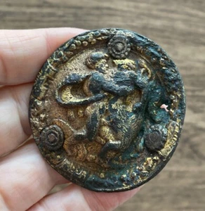 FRÜHES ITALIENISCHES VERGOLDETES MESSING PFERDEBOSS AUS DER ZEIT UM 1600 HERKULES RINGENDER LÖWE - Bild 1 von 7