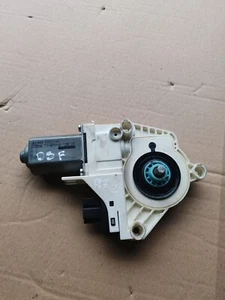 2007 AUDI Q7 4L DRIVERS SIDE FRONT WINDOW REGULATOR MOTOR 4L0959802B - Picture 1 of 2