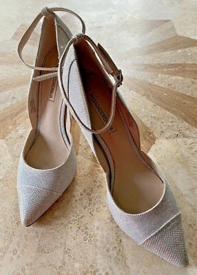 Женские сексуальные туфли на высоком каблуке 4 1/2 дюйма размер 38 EUR 7 1/2 размер 8 серебристые - Изображение 1 из 4