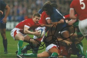 WALES & ULSTER RUGBY UNION: DWAYNE PEEL SIGNED 6x4 ACTION PHOTO+COA - Picture 1 of 1