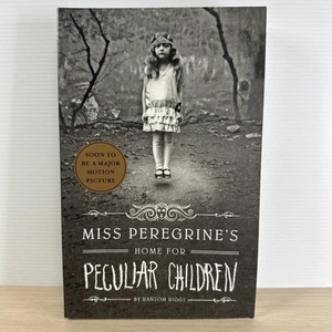 RANSOM RIGGS Miss Peregrine’s Home for Peculiar Children Fantasy book novel - Bild 1 von 10