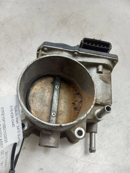 09-14 TOYOTA TUNDRA CREW CAB 5.7L RWD NO CORPO DO ACELERADOR DO MOTOR  - Imagem 1 de 4