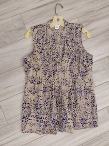 Jaclyn Smith Tan/Navy Blue Geometric Sleeveless V-neck Blouse.  Size M - Picture 1 of 3