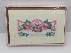 8 bestickte Blumen Einladung Creme geprägte Notizkarten & rosa Umschläge Vintage - Bild 1 von 6