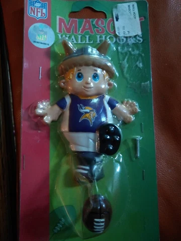 New Minnesota Vikings Mascot Wall Hook Football NFL Licensed sports league NFC Cover