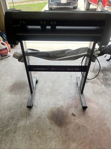 US Cutter Refine MH 721 plotter - Picture 1 of 5