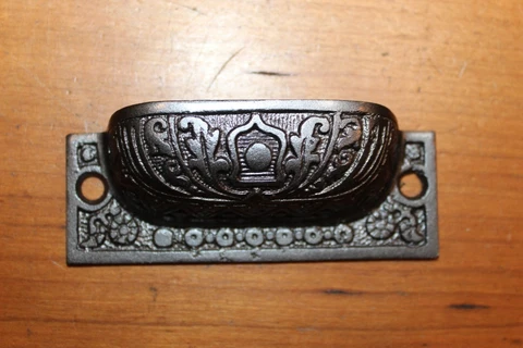 Antique Victorian Ornate Cast Iron Bin Apothecary Cupboard Drawer Pull L-112 Cover