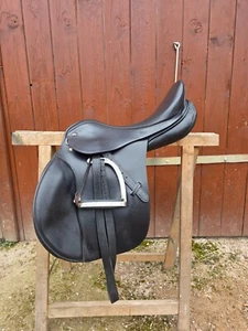 Springsattel Sommer Remos Salto, Schwarz, Sitzfläche 17,5 - Bild 1 von 8