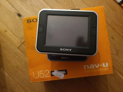 Sony Sat Nav Nav-U NVU52 *unit only, powers on but screen is fuzzy spares repair - Image 1 of 4