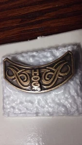 HOG Motorcycle Sealed Rocker Pin 2004 Harley-Davidson Collectible - Picture 1 of 2