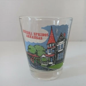 VINTAGE STATE ARKANSAS EUREKA SPRINGS SOUVENIR SHOT GLASS - Picture 1 of 6