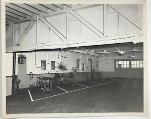 1940er Foto McElroy leere Auto Garage Birmingham Alabama 3rd Ave S - Bild 1 von 2