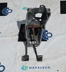 1994 Ford Ranger 4.0L V6 4WD Clutch Brake Pedal Assembly MT Clutch Pedal - Picture 1 of 5