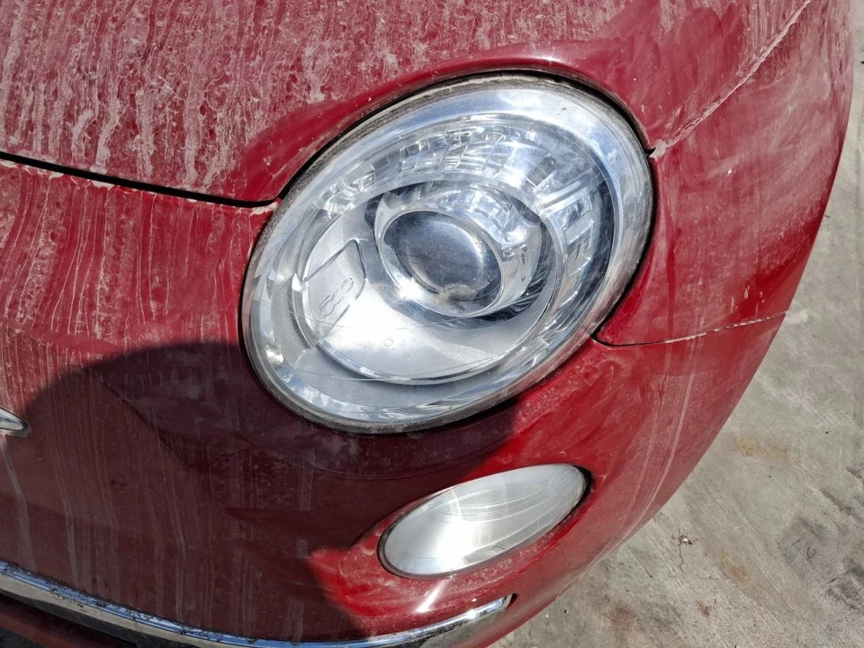 Conjunto de faros de conductor Fiat 500 2013 usados OEM moldura cromada 2 puertas 114-51435BL Foto 1 de 1