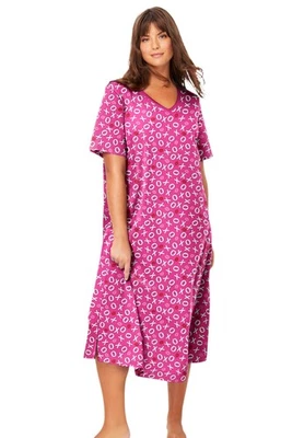 Camiseta de dormir Dreams & Co. talla grande con estampado largo Foto 1 de 4