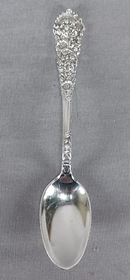 Colher de chá antiga Reed & Barton Trajan padrão prata esterlina 5 3/4 polegadas - Imagem 1 de 4