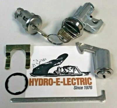 NEW 1970-1972 Monte Carlo Glove box, Console & Trunk Lock Set with GM Keys - Image 1 of 2
