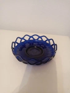 Plato de caramelo vintage imperial azul cobalto borde de encaje cuenco de vidrio 6" coleccionable  - Imagen 1 de 7