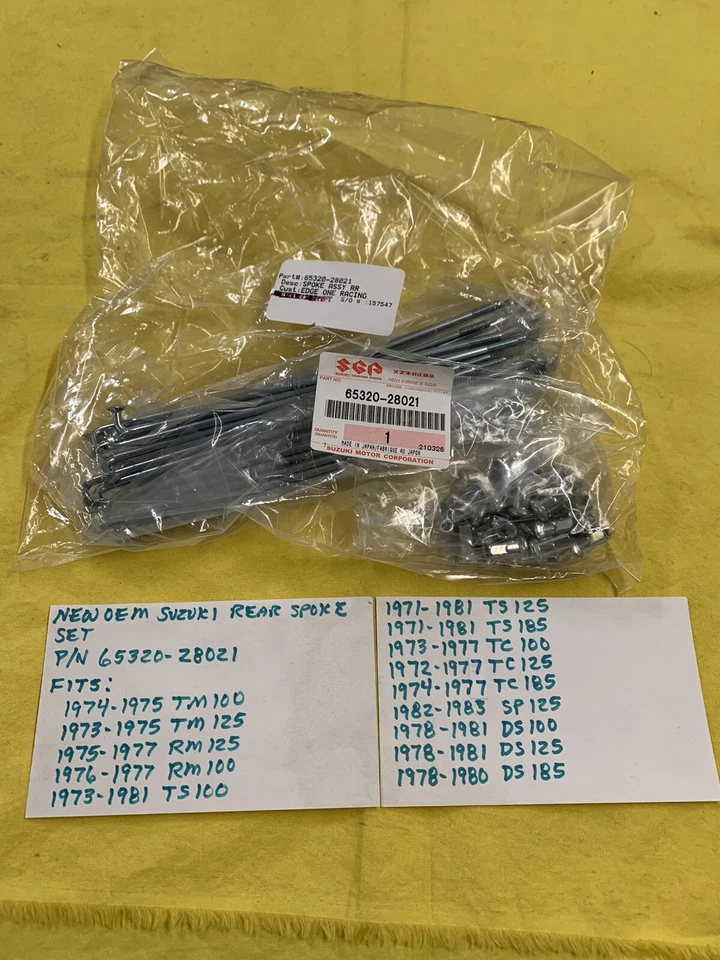 NUEVO OEM SUZUKI Juego de radios traseros (65320-28021) TM100,TM125,RM100,RM125,TS125 AHRMA Foto 1 de 1