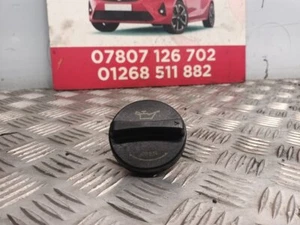 Kia Sportage S 2016-2018 ENGINE OIL FILLER CAP - Picture 1 of 2