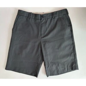 Izod Lightweight Solid Flat Front Dark Gray 10.5" Inseam Men Chino Short Size 33 - Picture 1 of 8
