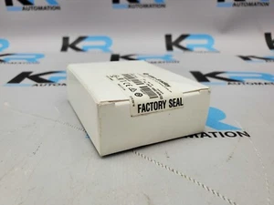 Módulo de salida de relé de 4 canales Allen Bradley 2080-OW4I - Imagen 1 de 3