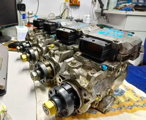 POMPA INIEZIONE OPEL ZAFIRA SAAB 9-3 - Foto 1 di 24