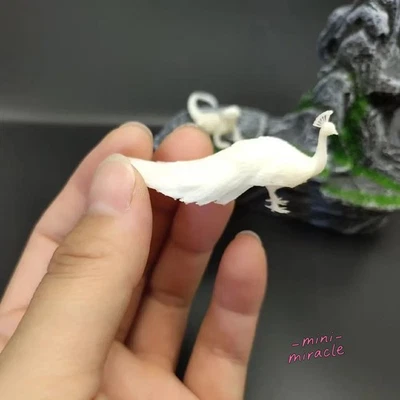 2PC Animals Uncolored Peacock Table Scale Miniatures Zoo Landscape Sand - Imagem 1 de 4