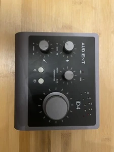 Audient ID4 MKII Professional Audio Interface Black | Podcasting, Music, Studio - Picture 1 of 3