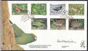 NEW ZEALAND 2000 Threatened Birds, Limited Edition FDC - Picture 1 of 1