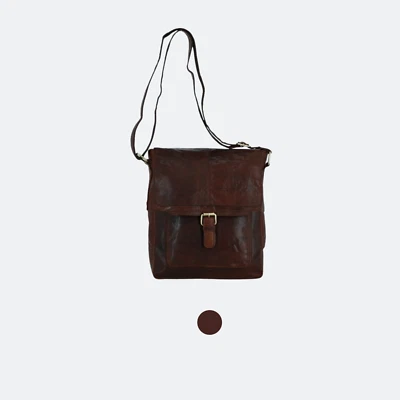 Ashwood Brand Medium Vintage Wash Leather Travel Bag Brandy: G-32 - Image 1 of 4