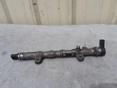 2014-2018 MERCEDES SPRINTER 2500 W906 2.1L DIESEL ENGINE FUEL INJECTOR RAIL OEM - Image 1 of 4