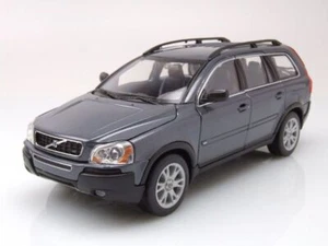 Volvo XC90 2003 Grigio Metallizzato Modellino 1:24 Welly - Foto 1 di 7