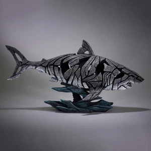 Shark Edge Sculpture Figure Evocative Hand Painted - Marble Castings Blend - Picture 1 of 3