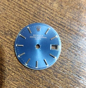 Rolex genuino esfera azul, modelo de fecha, barras Y/G, dama 26 mm (37) - Imagen 1 de 3