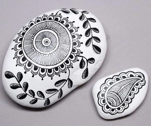 CLEARANCE: 2 Hand Painted Stone Mandala Paisley Rock Art Zen Gift Idea Drawing - Picture 1 of 6