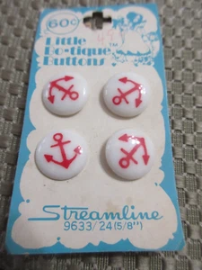 4 Vintage Red Anchor Buttons 5/8" Inch New on Card Streamline Nautical - Picture 1 of 2