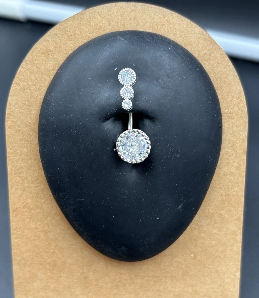 Piercing ombelico acciaio chirurgico Banana mm. 1,6 x 10 VERI ZIRCONI TONDI - Immagine 1 di 3