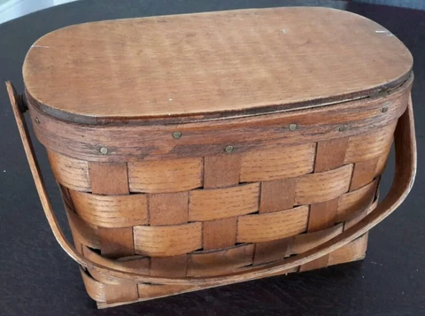 Putney Basketville Vermont Woven Wooden lidded Pocketbook Purse Cover