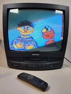 Samsung CXJ1952 19" VHS CRT TV w/Front Inputs Retro Gaming w/Remote TESTED/WORKS - Image 1 of 4