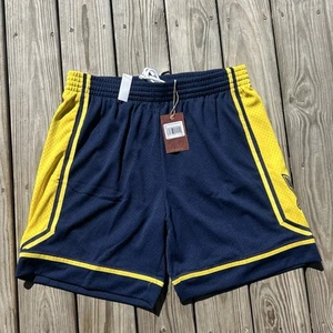 Herren Mitchell & Ness NCAA Swingman Shorts '02 Marquette University 2XL - Bild 1 von 12