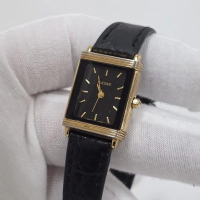 Pulsar Tank Reloj de Vestir Mujer 19mm Tono Dorado Esfera Negra V701-X043 Batería Nueva Foto 1 de 4