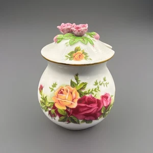 Vintage Royal Albert Old Country Roses Porcelain Sugar Bowl & Lid 1962 - Picture 1 of 10