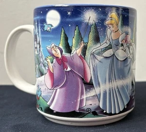 Vintage Walt Disneys klassische Aschenputtel Tasse ~ selten ~ Sammlerstück - Bild 1 von 8