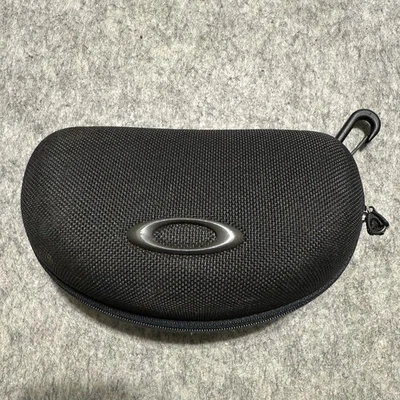 Gafas de sol Oakley estuche rígido con cremallera con inserto de espuma Foto 1 de 4